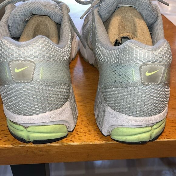 EUC WOMEN’S NIKE ZOOM BREATHE STRUCTURE 15 RUNNING SHOES SIZE 12/EURO 44.5 - Picture 10 of 10